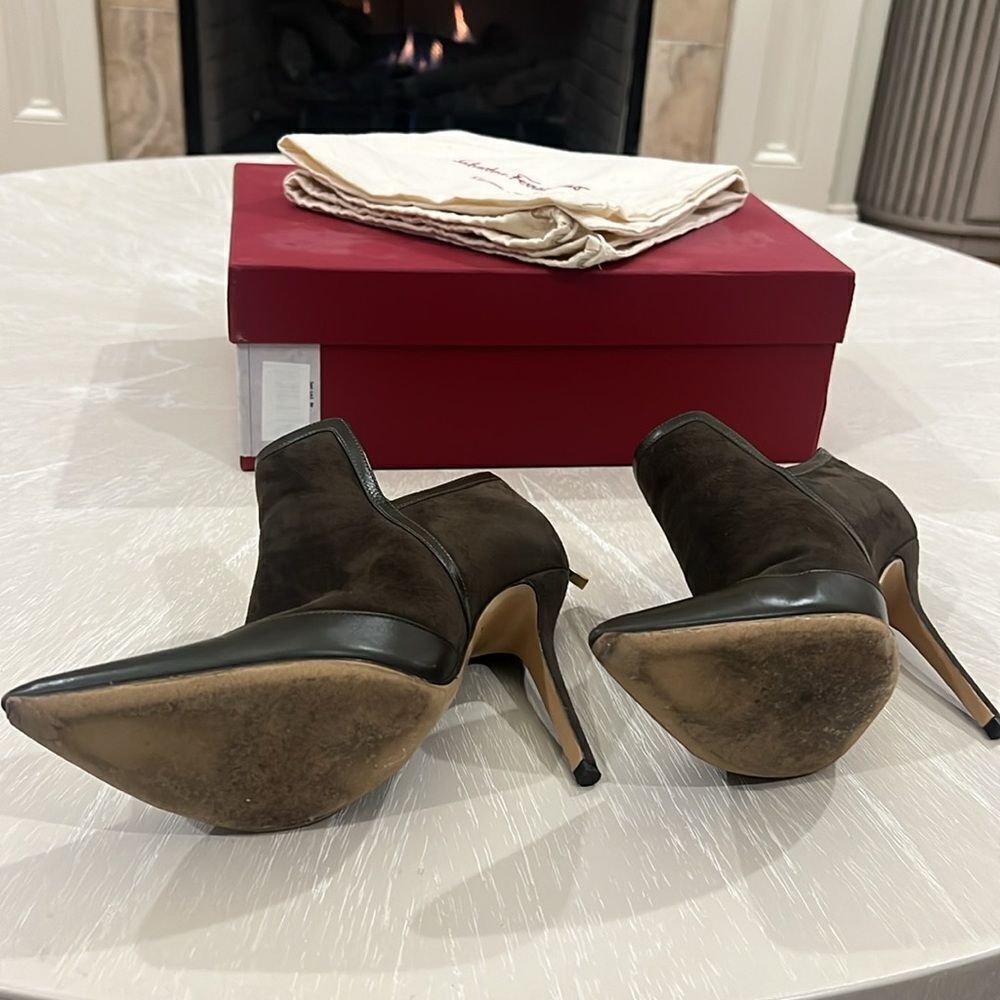 Salvatore Ferragamo Suede Heeled Booties Women's Size: 7.5 B - Picture 11 of 12